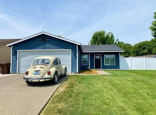 2226 S 66th Ave, Yakima, WA 98903