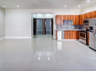 725-727 W Las Olas Blvd, Fort Lauderdale, FL 33312