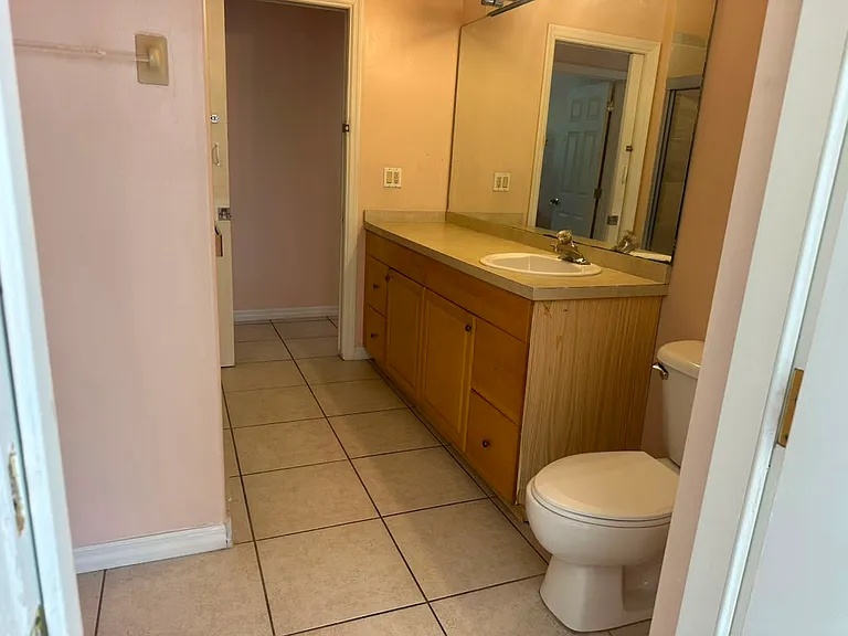 Full Bathroom(2)
