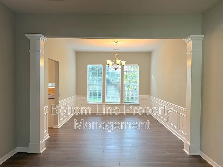 10016 Heatherly Ct — Photo 6