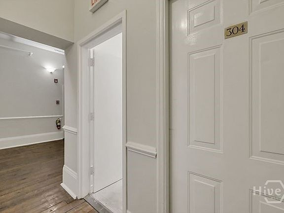 5th image of 105 Whitaker Street #304
