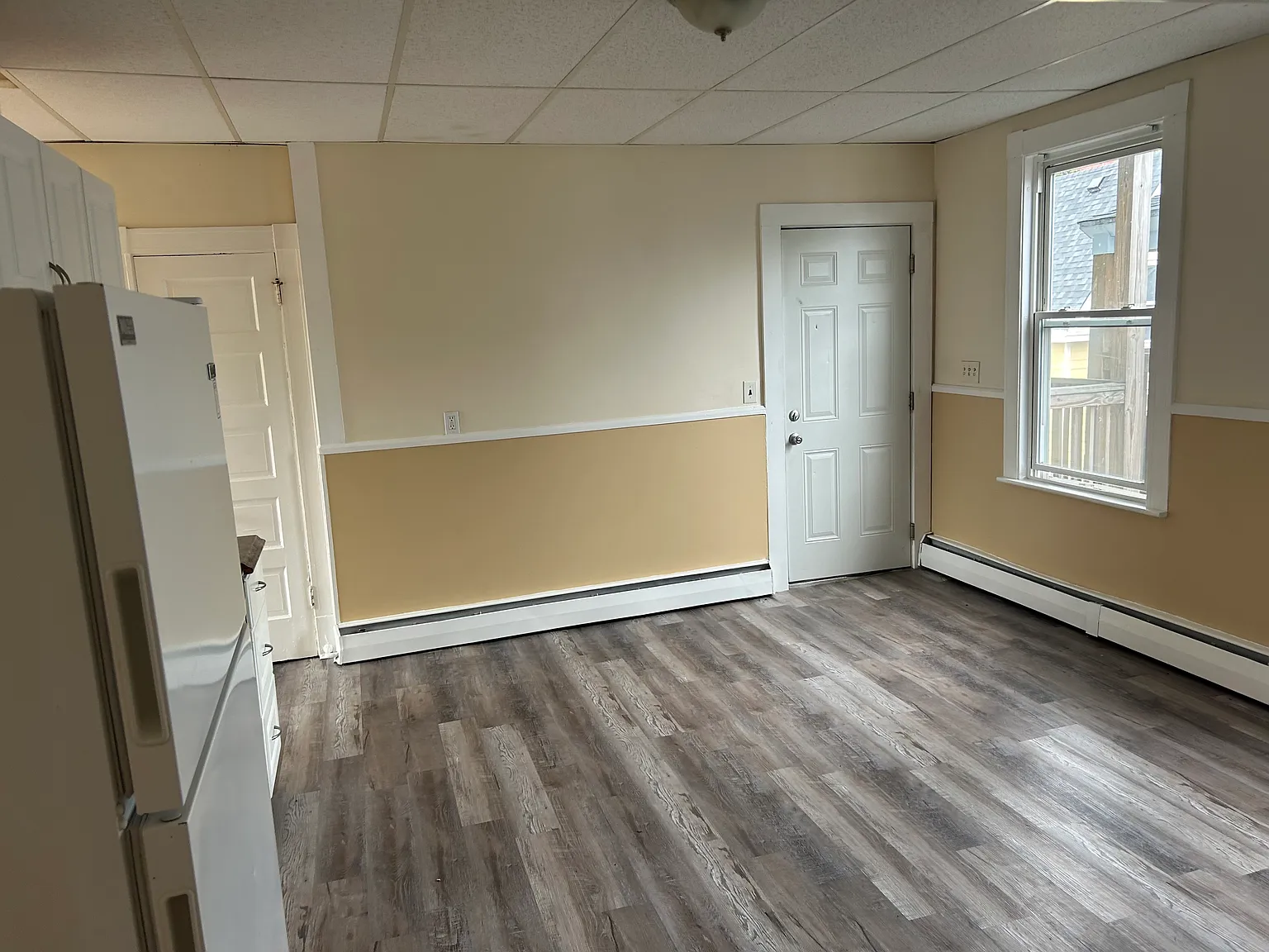 2 bed, $1,200 — Photo 3