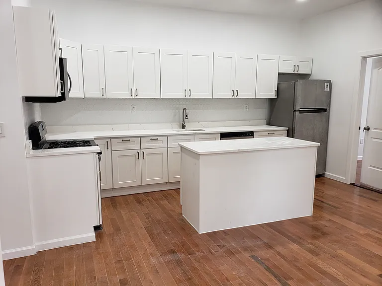 266 Kingston Ave #1 — Photo 16