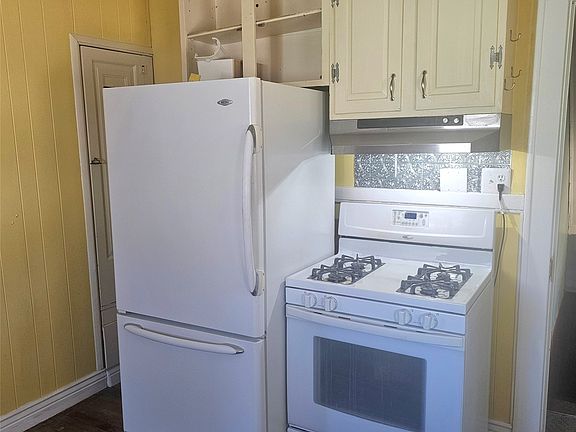 5th image of 57 Louisa St