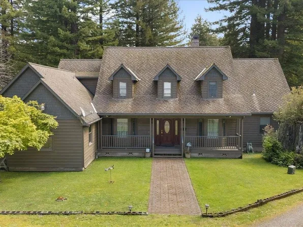 7001 Highway 101 N, Crescent City, CA 95531