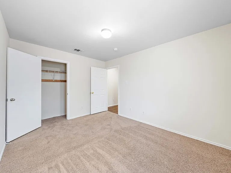 6402 Candleview Ct — Photo 20