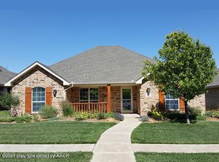 4213 Pine St, Amarillo, TX 79118