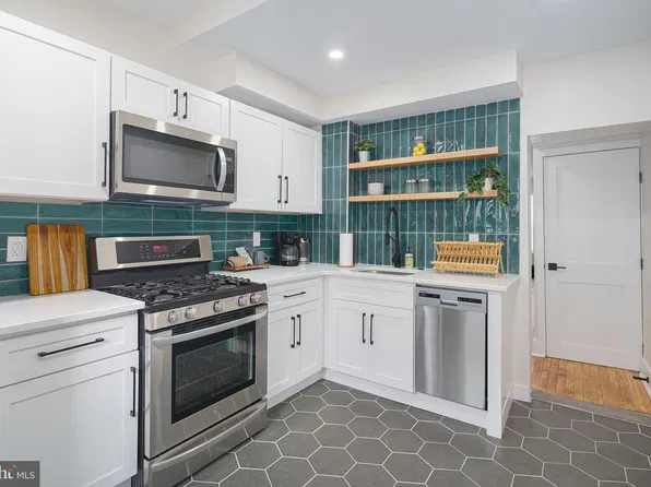1901 N Palethorp St, Philadelphia, PA 19122