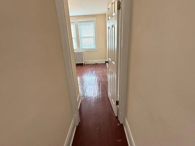 3309 Brighton St — Photo 4