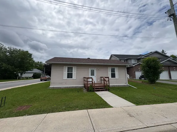 5 Norma St S, Arnprior, ON K7S 3B2