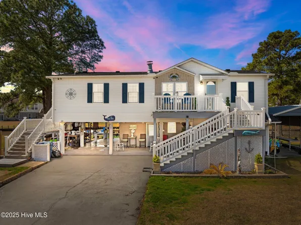 55 Inlet Way, Chocowinity, NC 27817