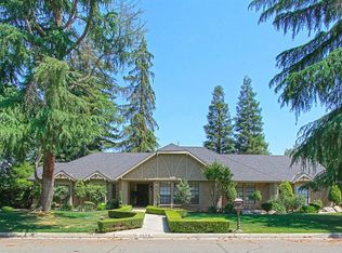 2005 S Waverly Ln, Fresno, CA 93727