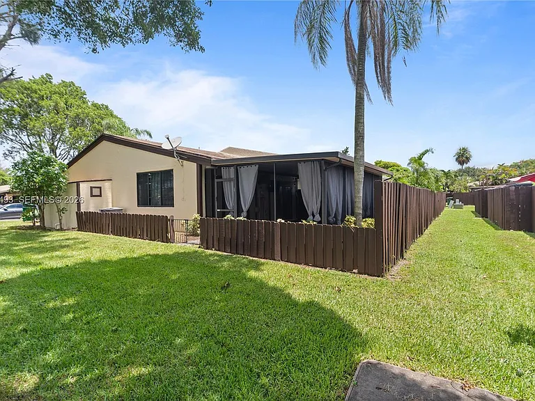 10398 Orange Ct #10398 — Photo 35