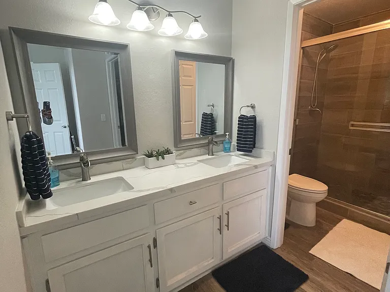 270 Dahlia Ave #10 — Photo 3