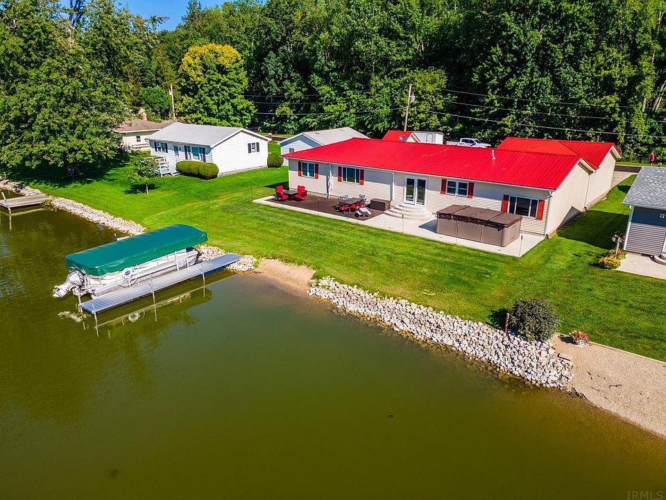 84 ft Westler Lake waterfront 2200 sq ft 3 bed 2 bath newly remodeled throughout windows addition of