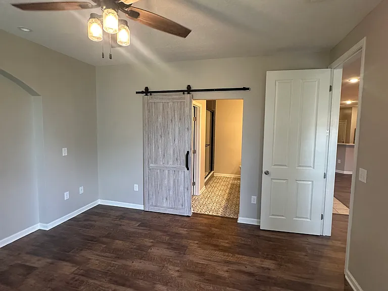5506 Nottinghamshire Ln — Photo 19