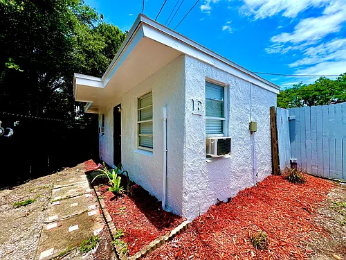 426 Dummitt Ave #E Photo 1