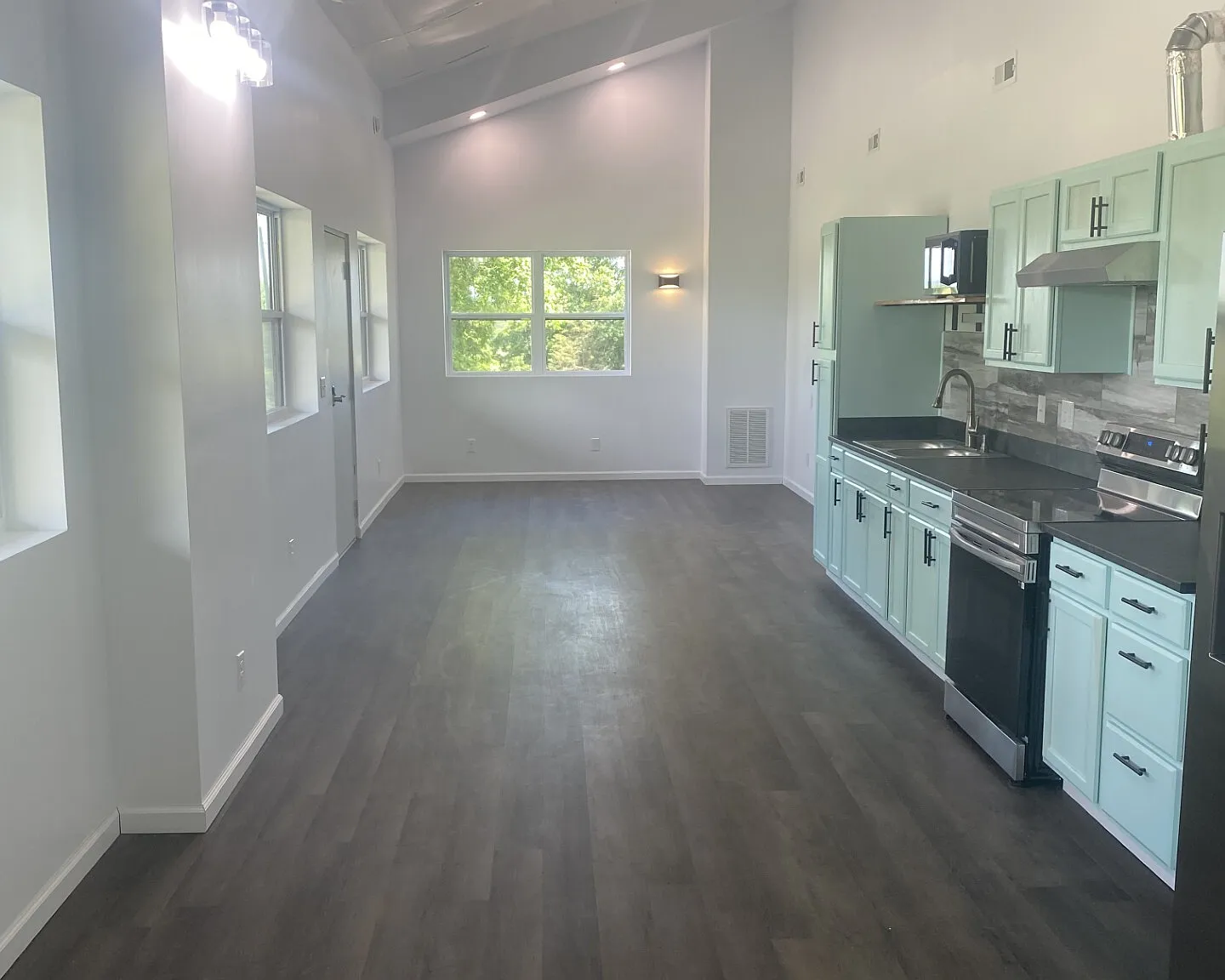 191 Old Snapps Ferry Road — Photo 4