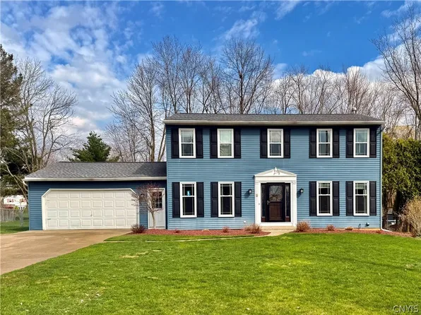 6 Shawnee Pl, Whitesboro, NY 13492