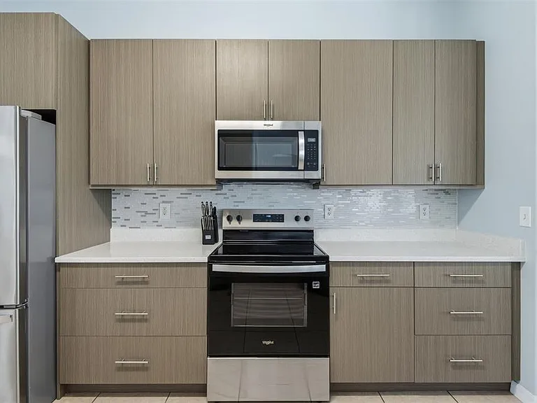 6 Burrell Pl — Photo 19
