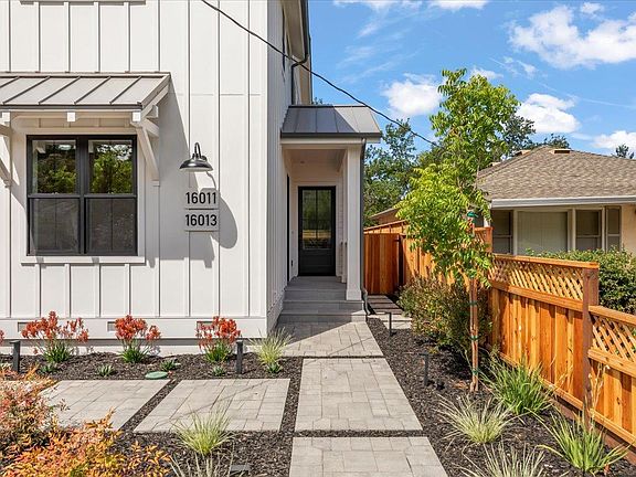 5th image of 16011 Stephenie Ln