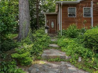 717 W Nyack Rd, West Nyack, NY 10994