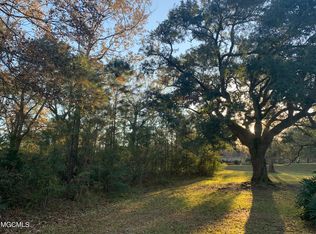 7916 Hapuna Pl, Diamondhead, MS 39525