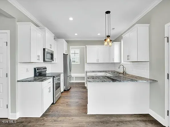1319 Teddy Rd, Castle Hayne, NC 28429