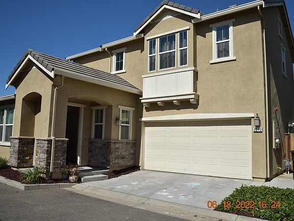 2nd image of 2213 Novi Dr
