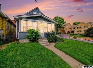 4502 S 40th St, Omaha, NE 68107