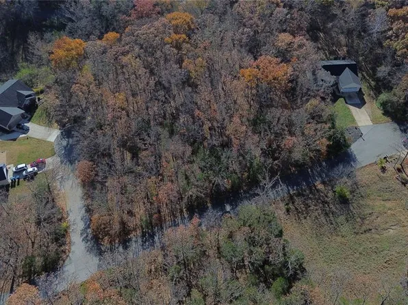 9486 Pea Ridge Dr, Hillsboro, MO 63050