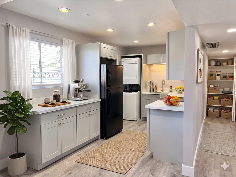 Turney Place — Photo 44