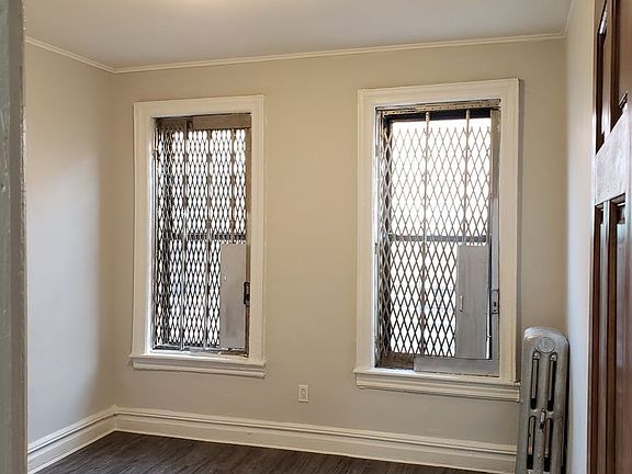 5th image of 703 Miller Ave APT 1R