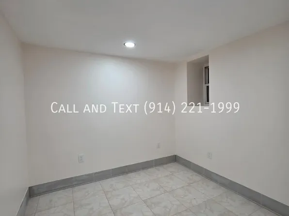 245 Woodworth Ave #1B, Yonkers, NY 10701