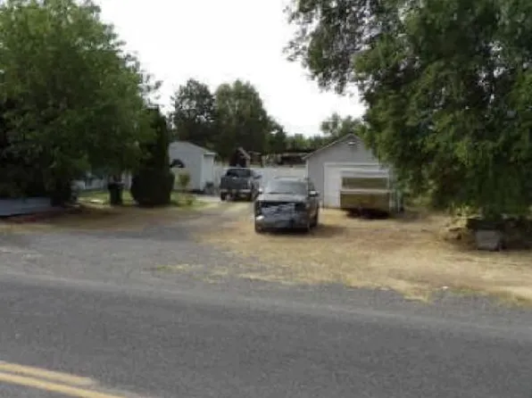1860 E Hooker Rd, Hermiston, OR 97838