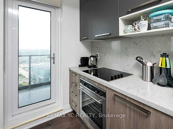 5th image of 36 Park Lawn Rd #3705