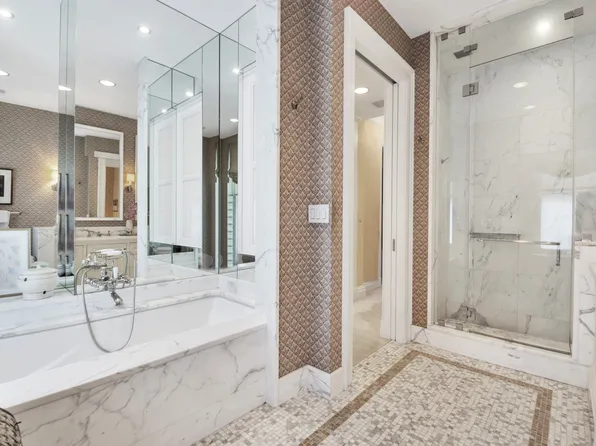 7 Beekman Place image 10 of 20