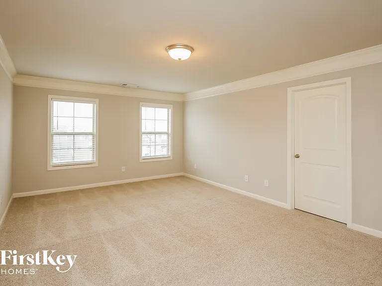 2025 Sorrento Ct — Photo 9
