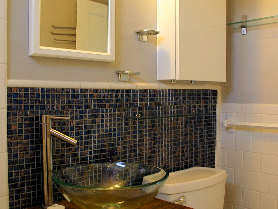 2nd image of 9502 49th Pl