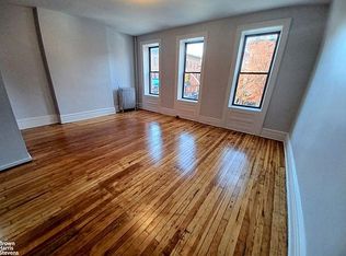 135 Windsor Pl #1, Brooklyn, NY 11215