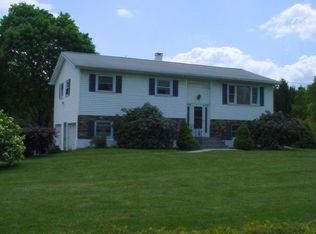 3 Clove Branch Rd, Hopewell Junction, NY 12533