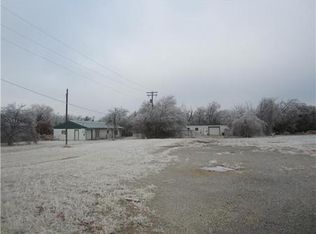 205 S Post Rd, Midwest City, OK 73130