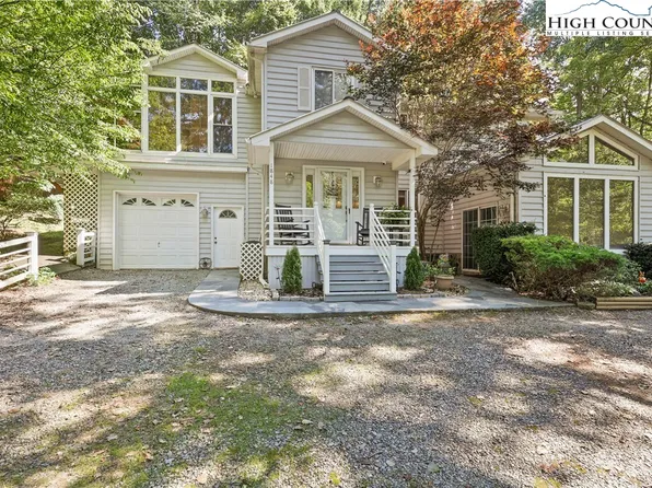 1848 Howards Creek Road, Boone, NC 28607