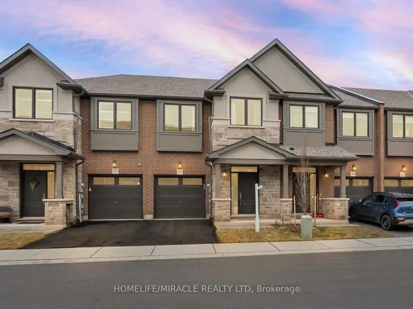 2184 Postmaster Dr #13, Oakville, ON L6M 2Z4