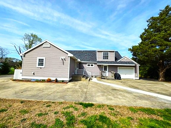 4th image of 25711 Delmar Rd