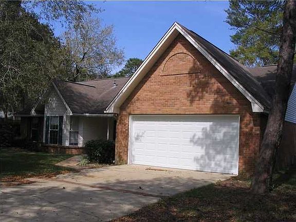 2nd image of 210 Windsong Ct
