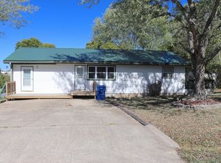 232 E Miller Street, Mansfield, MO 65704