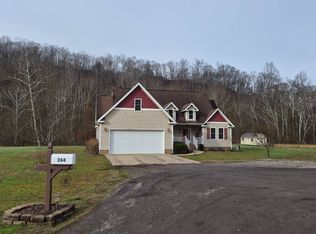 264 Otterbein Dr, Glenville, WV 26351
