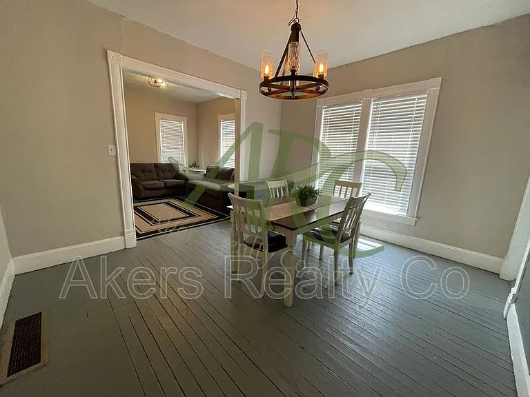 1119 West St — Photo 9