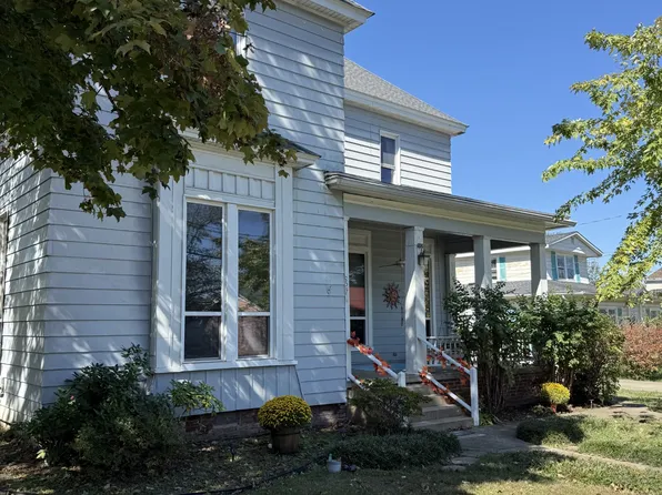 527 S 7th St, Mayfield, KY 42066